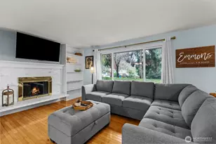 20806 23rd Ave W, Lynnwood, WA 98036 - Photo 2