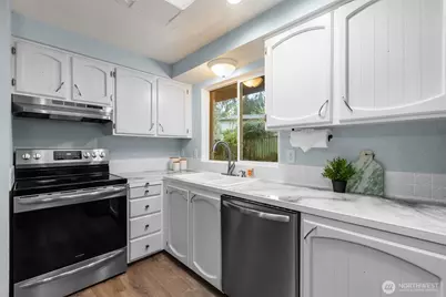 20806 23rd Avenue W, Lynnwood, WA 98036 - Photo 8