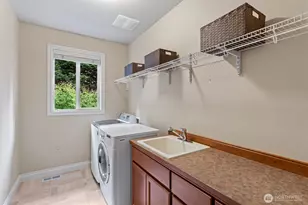 4569 162nd Ln SE, Bellevue, WA 98006 - Photo 32