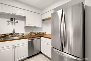 18200 73rd Ave NE, Kenmore, WA 98028 - Photo 10