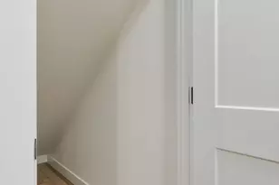 8508 1st Ave NE, Seattle, WA 98115 - Photo 16