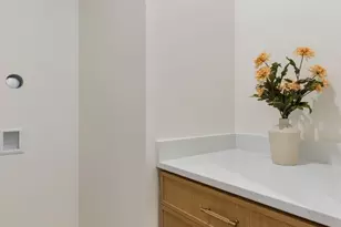 8508 1st Ave NE, Seattle, WA 98115 - Photo 18