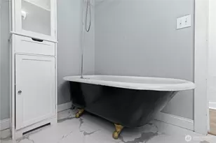 916 Pleasant Ave, Bremerton, WA 98337 - Photo 18