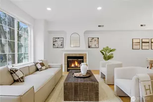 18275 NE 97th Way, Redmond, WA 98052 - Photo 2