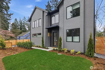 10733 17th Avenue NE, Seattle, WA 98125 - Photo 4