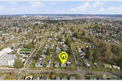 219 E 46th Street, Tacoma, WA 98404 - Photo 8
