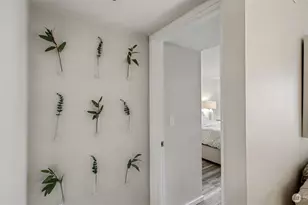 250 NW Dogwood St, Issaquah, WA 98027 - Photo 4