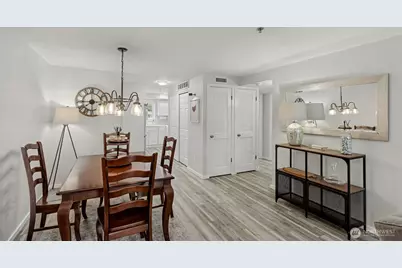 250 NW Dogwood Street #E-102, Issaquah, WA 98027 - Photo 14