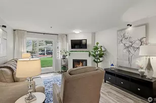 250 NW Dogwood St, Issaquah, WA 98027 - Photo 2