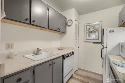 6116 N 15th Street #G106, Tacoma, WA 98406 - Photo 10