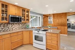 19522 NE 181st St, Woodinville, WA 98077 - Photo 10