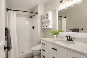 19522 NE 181st St, Woodinville, WA 98077 - Photo 18