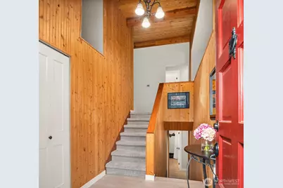 19522 NE 181st Street, Woodinville, WA 98077 - Photo 2