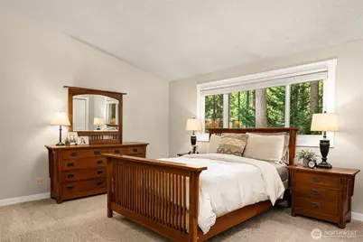 19522 NE 181st Street, Woodinville, WA 98077 - Photo 16