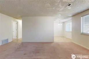 1910 J St, Walla Walla, WA 99362 - Photo 12