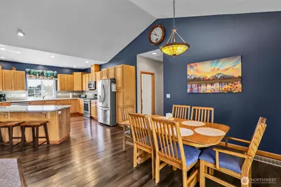 16100 159th Lane SE, Yelm, WA 98597 - Photo 10
