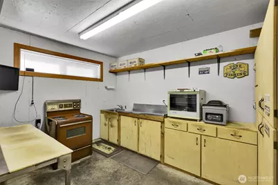 16100 159th Lane SE, Yelm, WA 98597 - Photo 24