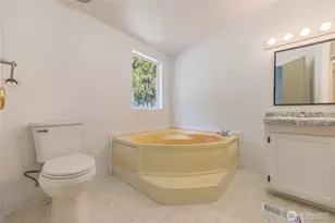 202 Home Ln, Port Angeles, WA 98362 - Photo 18