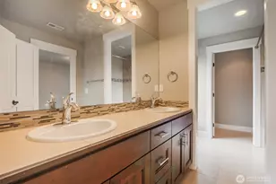 4307 166th Ln SE, Bellevue, WA 98006 - Photo 28