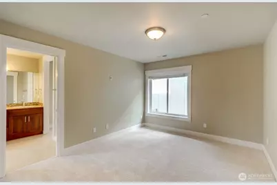4307 166th Lane SE, Bellevue, WA 98006 - Photo 32
