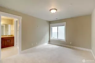 4307 166th Ln SE, Bellevue, WA 98006 - Photo 32