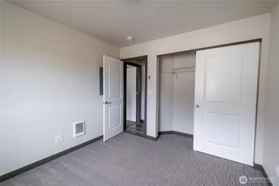 1651 SW Mulberry #E303, Oak Harbor, WA 98277 - Photo 6