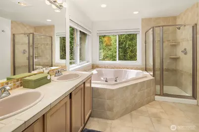 9215 Odin Way, Bothell, WA 98011 - Photo 24