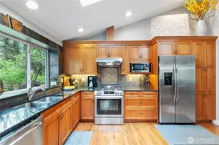 22403 53rd Ave SE, Bothell, WA 98021 - Photo 8