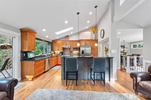 22403 53rd Ave SE, Bothell, WA 98021 - Photo 4