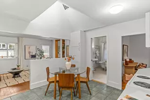 8117 17th Ave SW, Seattle, WA 98106 - Photo 10