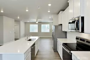 15102 87th Pl E, Puyallup, WA 98375 - Photo 6