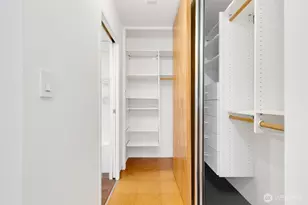 2201 3rd Ave, Seattle, WA 98121 - Photo 24