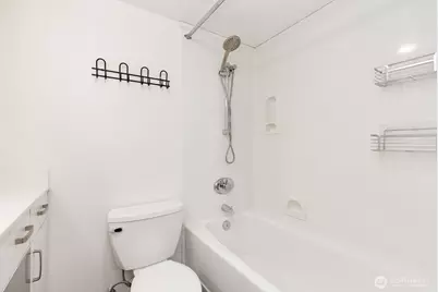 2201 3rd Avenue #2106, Seattle, WA 98121 - Photo 26