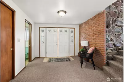 8644 Rich Road SE, Olympia, WA 98501 - Photo 2