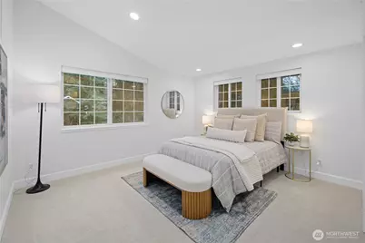 1626 W Beaver Lake Drive SE, Sammamish, WA 98075 - Photo 28