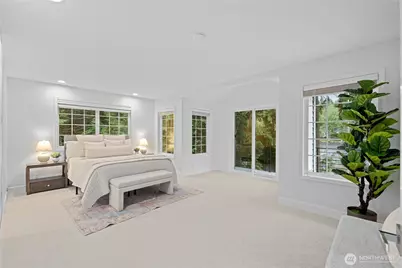 1626 W Beaver Lake Drive SE, Sammamish, WA 98075 - Photo 22