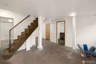 3955 Phinney Ave N, Seattle, WA 98103 - Photo 30