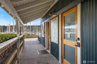 141 Parfitt Way SW #A-15, Bainbridge Island, WA 98110 - Photo 22