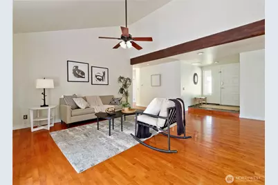 12015 NE 161st St, Bothell, WA 98011 - Photo 10