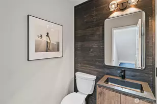 7726 Fairway Ave SE, Snoqualmie, WA 98065 - Photo 16