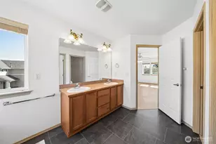 17214 24th Ave Ct E, Tacoma, WA 98445 - Photo 18