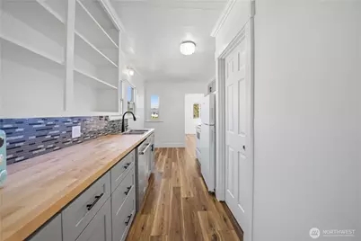 9910 272nd Street NW, Stanwood, WA 98292 - Photo 8