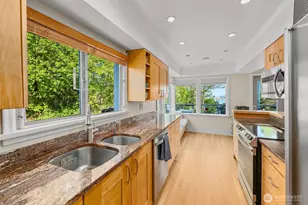 31 N Bay Ln, Friday Harbor, WA 98250 - Photo 12