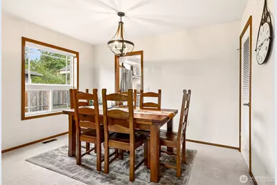1703 25th Street Pl SW, Puyallup, WA 98371 - Photo 8