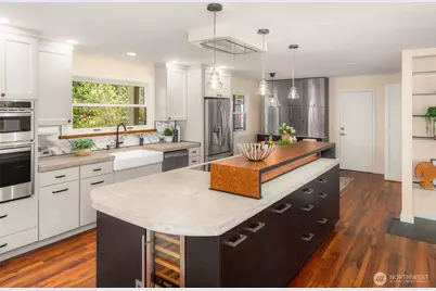 12211 SE 63rd Place, Bellevue, WA 98006 - Photo 14