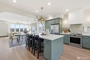 4584 22nd Ave SW, Seattle, WA 98106 - Photo 10