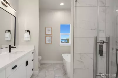 9846 62nd Avenue S #1, Seattle, WA 98118 - Photo 28