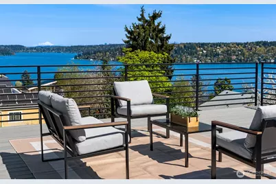 9846 62nd Avenue S #1, Seattle, WA 98118 - Photo 32