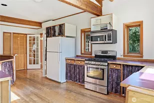 1763 Center Rd, Lopez Island, WA 98261 - Photo 10