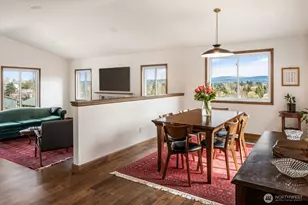 9642 Beacon Ave S, Seattle, WA 98118 - Photo 6